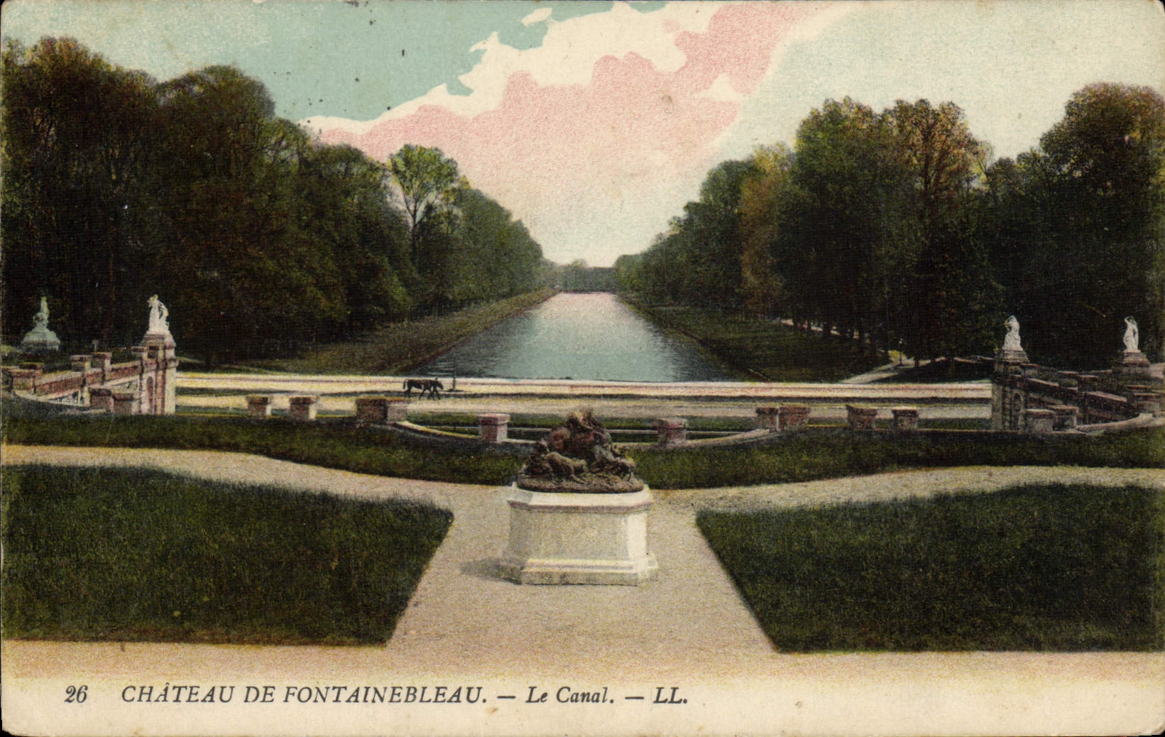 Château de Fontainebleau — Le Canal — LL. — N° 26
