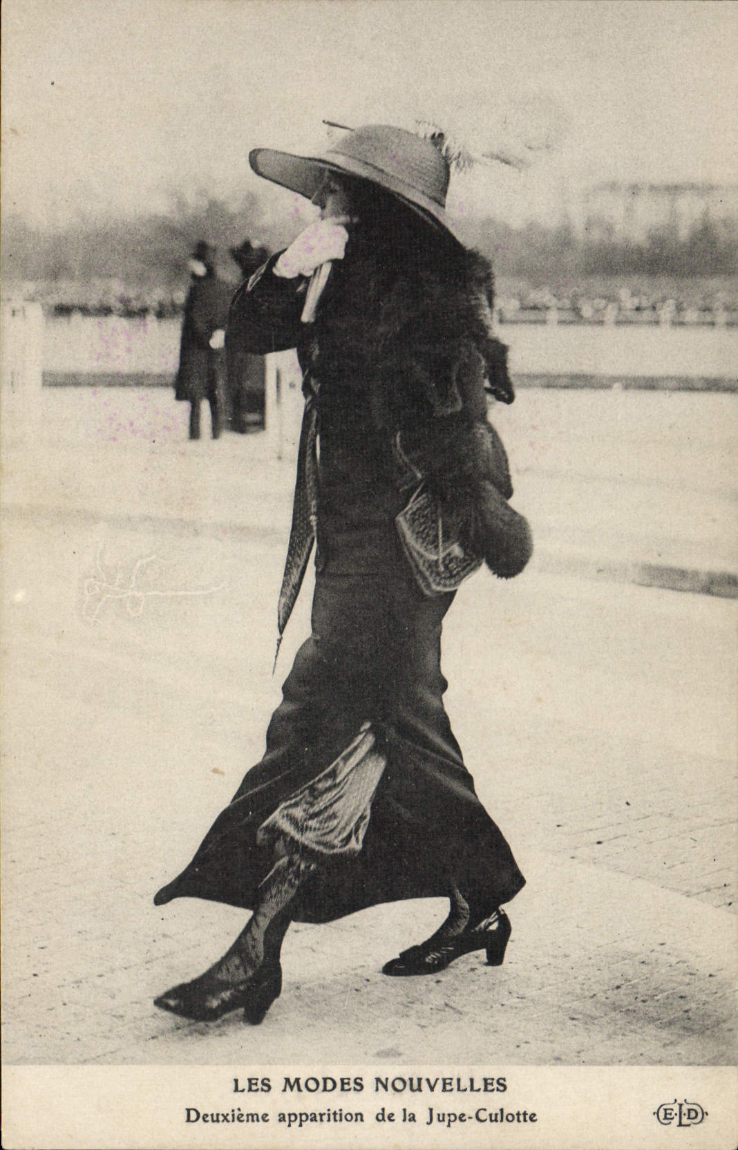 Deuxième apparition de la Jupe-Culotte — Éditeur EID