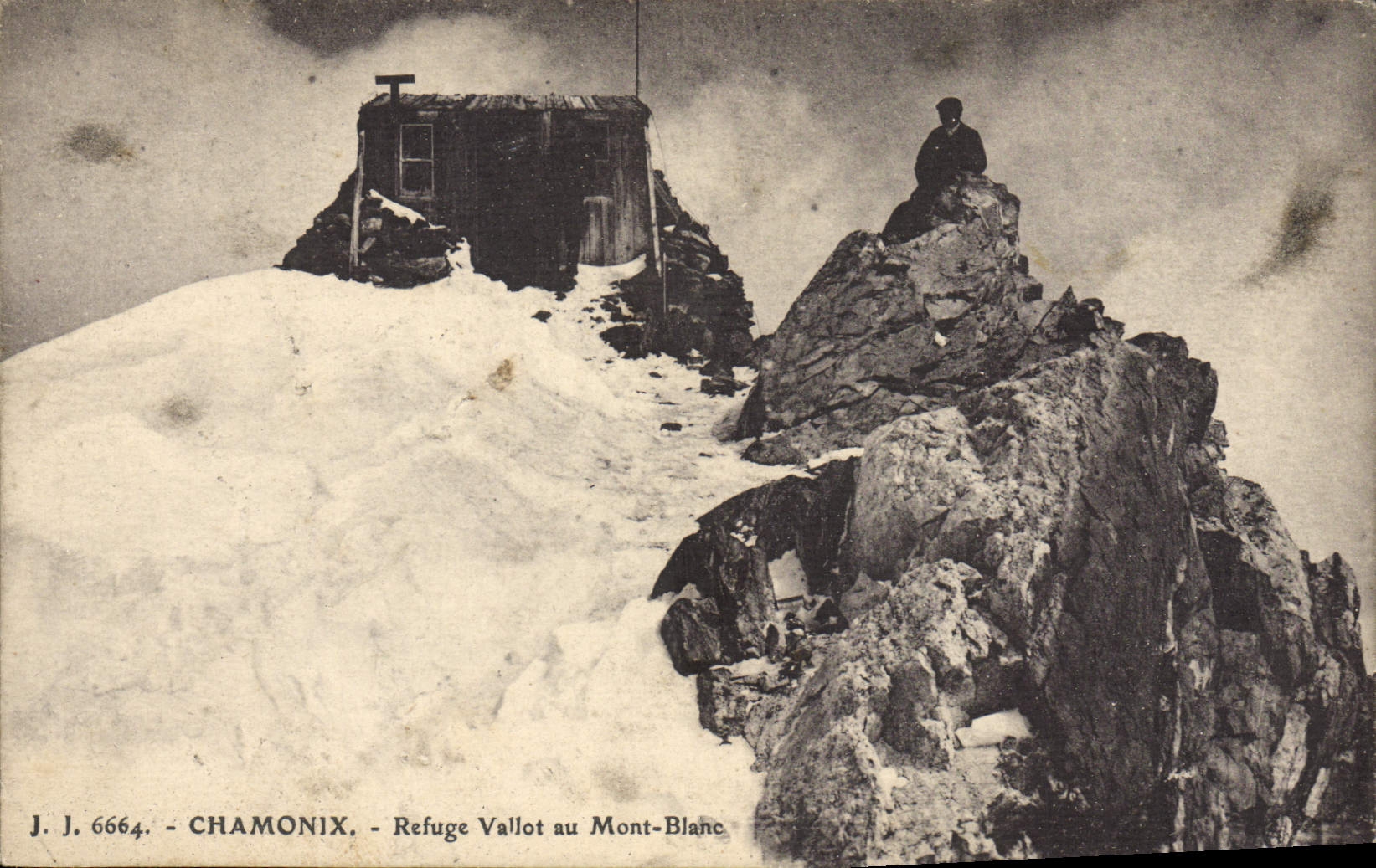 Vallot Shelter on Mont-Blanc — Chamonix — J.J. 6664