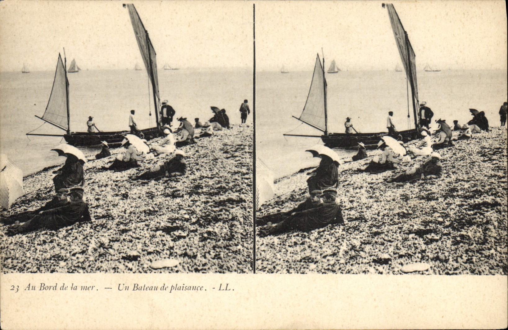 Au Bord de la mer — Un Bateau de plaisance — LL.