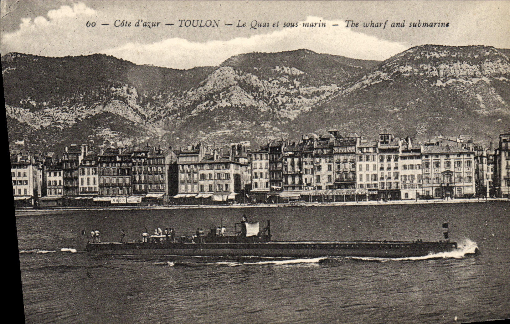 CPA Bateau Toulon Le quai et sous marin 