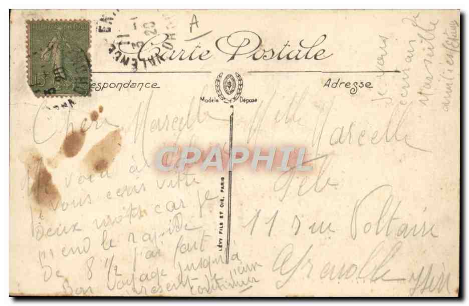 Toulon — Sous-Marin effectuant une plongée — LL. — Verso