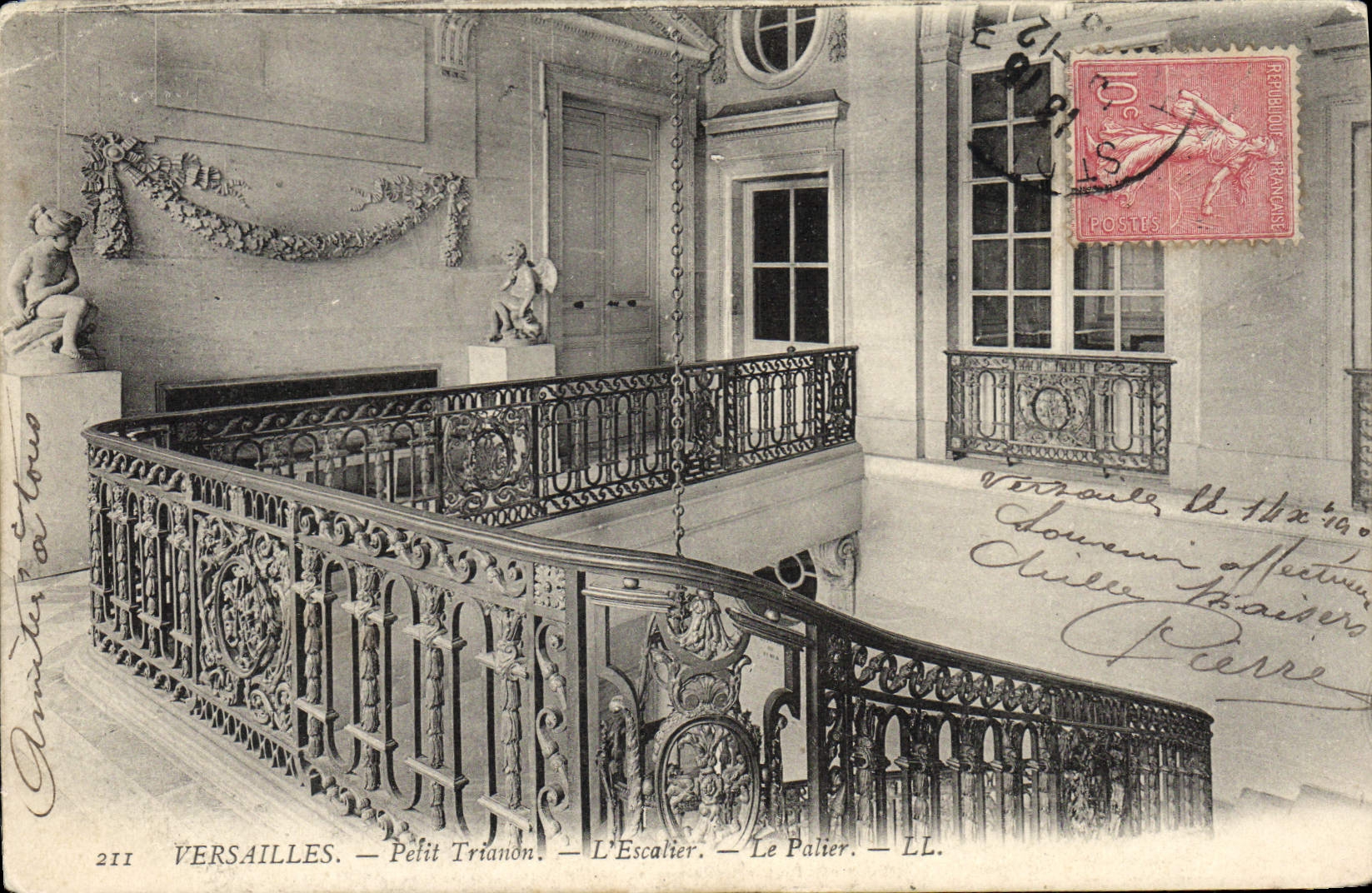 Versailles — Petit Trianon — L'Escalier — Le Palier — LL. — 211