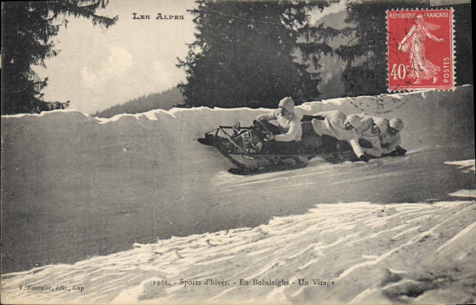 Les Alpes — Sports d'hiver. En Bobsleighs - Un Virage — V. Fournier, édit., Gap