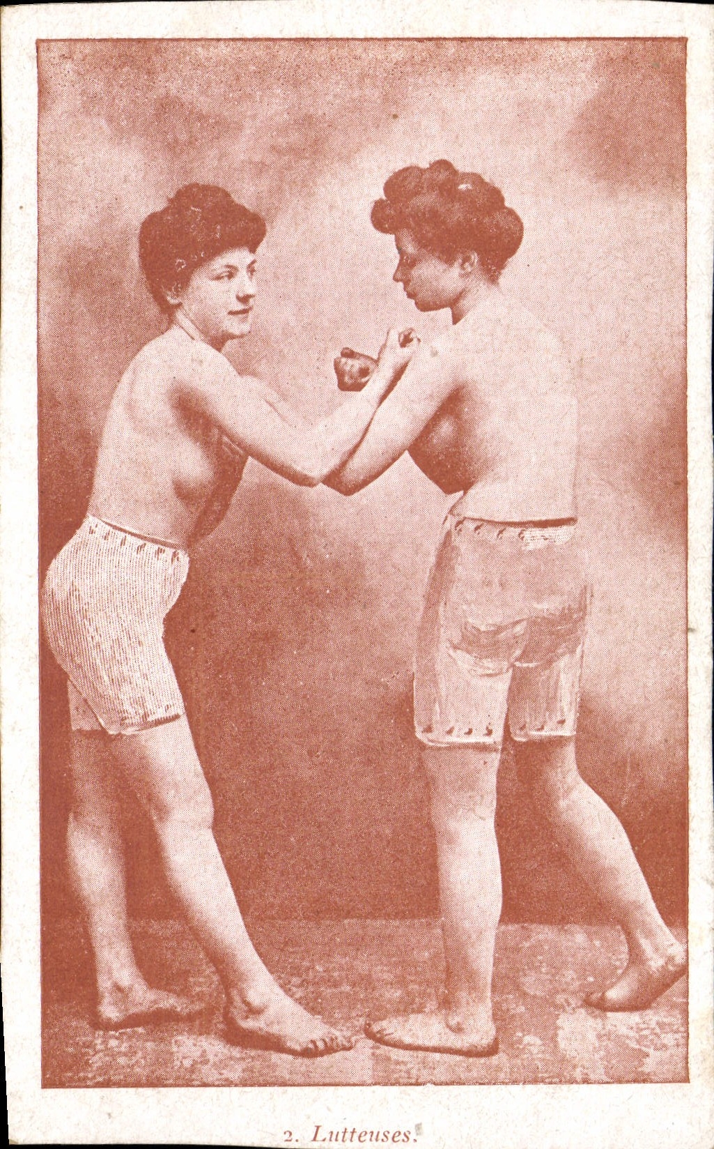 Dos luchadoras — escena de combate — serie 2 — editor no visible