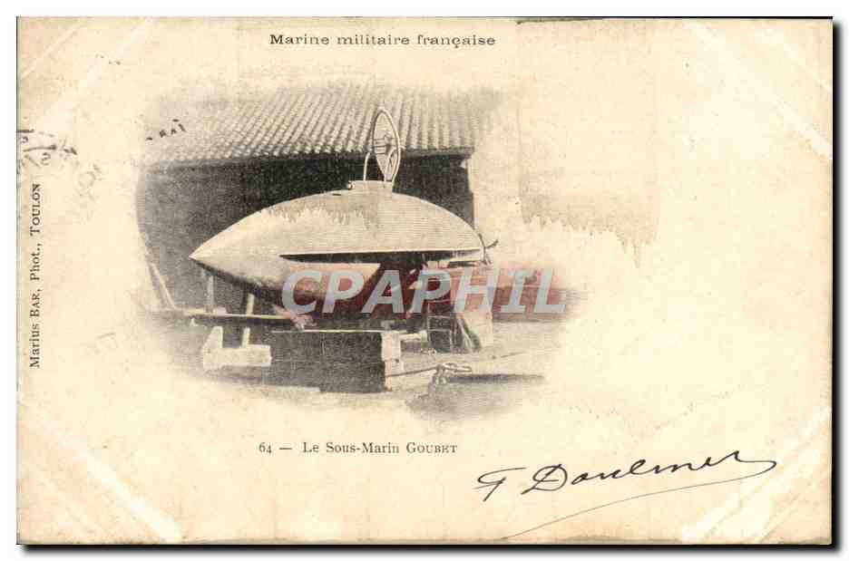 CPA Bateau de guerre Sous-marin Goubet
