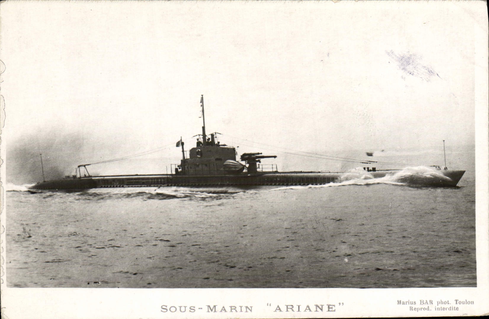 Sous-Marin "Ariane" — Toulon — Marius BAR phot. Toulon