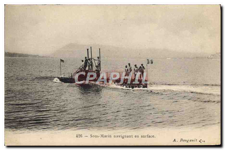 Sous-Marin naviguant en surface — A. Bougault, n° 426