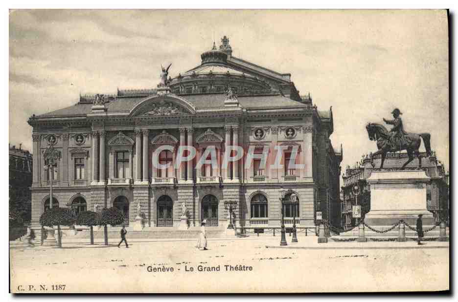 Genève - Le Grand Théâtre — vue du bâtiment avec statue équestre — G. P. N. 1187