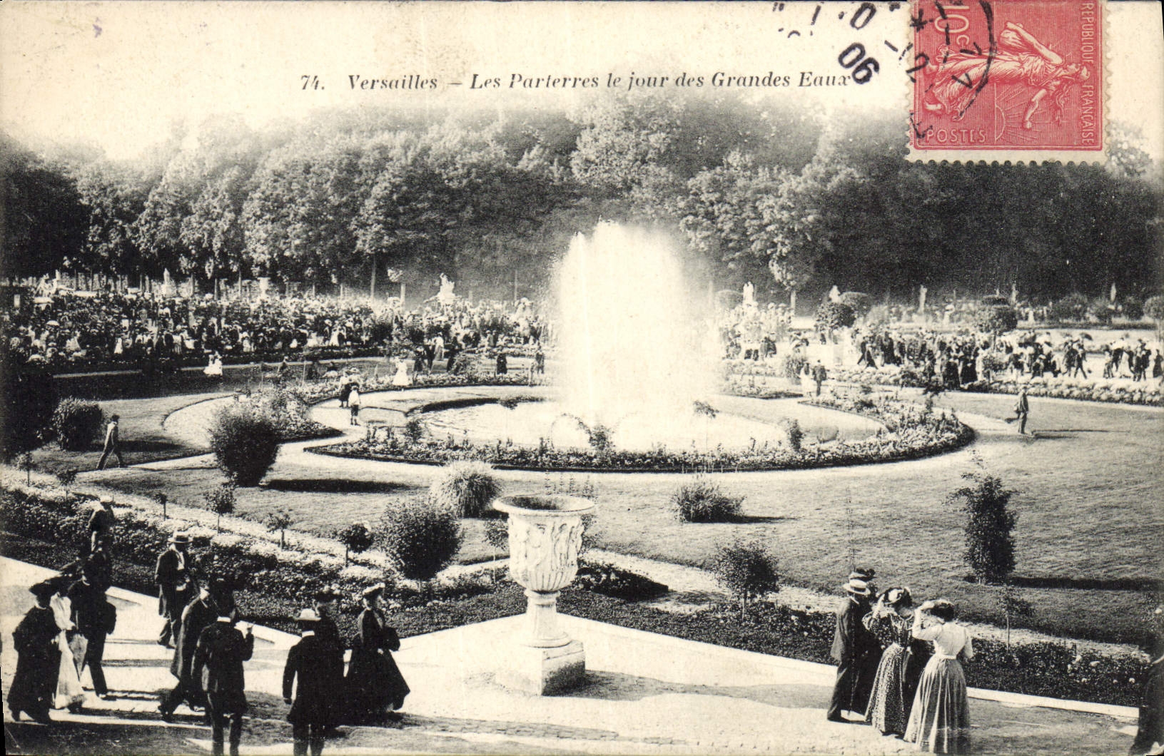 CPA Palais De Versailles Les parterres le jour des grandes eaux
