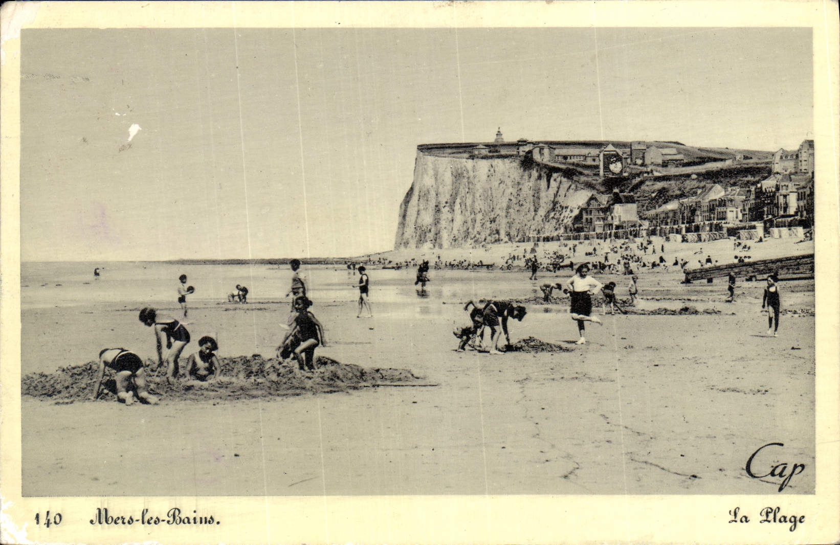 CPA Mers Les Bains La plage 