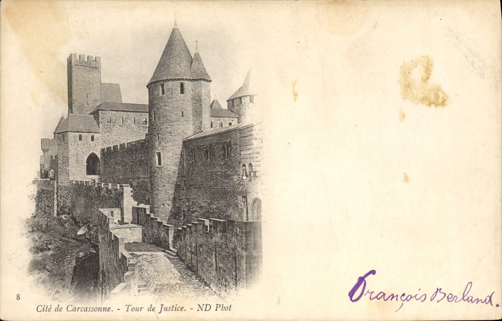 Cité de Carcassonne — Tour de Justice — François Berland, ND Pbot
