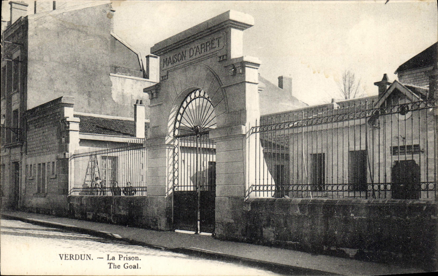 Verdun — La Prison. Maison d'Arrêt — H. Frémont et Fils, éditeurs, Verdun