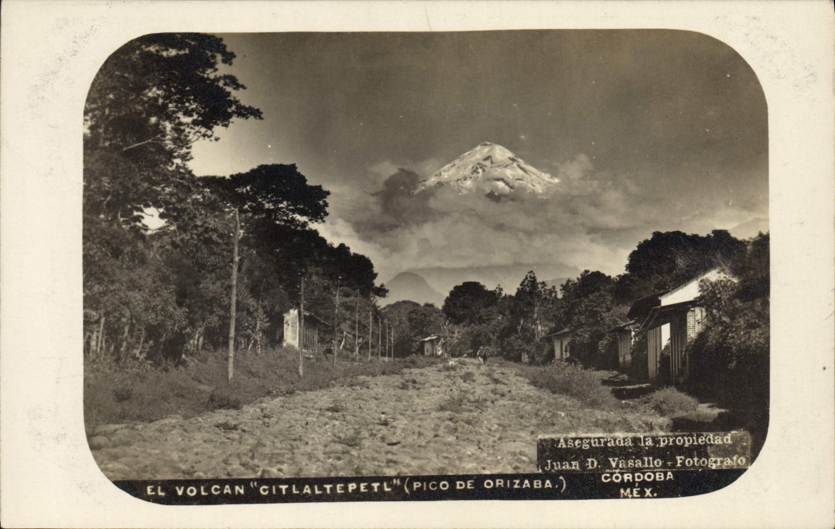 Volcan Citlaltépetl (Pico de Orizaba) — vue panoramique — Juan D. Vasallo, Córdoba, Mex.