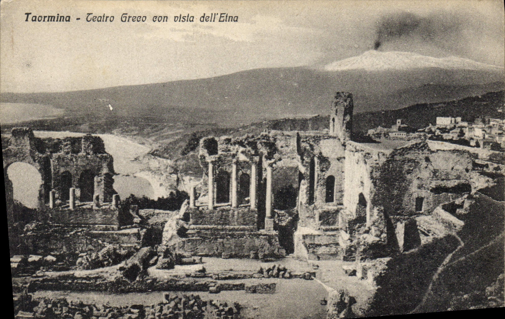 Taormina - Théâtre grec avec vue de l'Etna