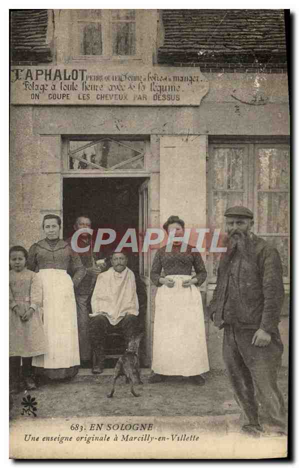 CPA En Sologne Une enseigne originale a Marcilly en Villette Coiffeur Perruquier TOP