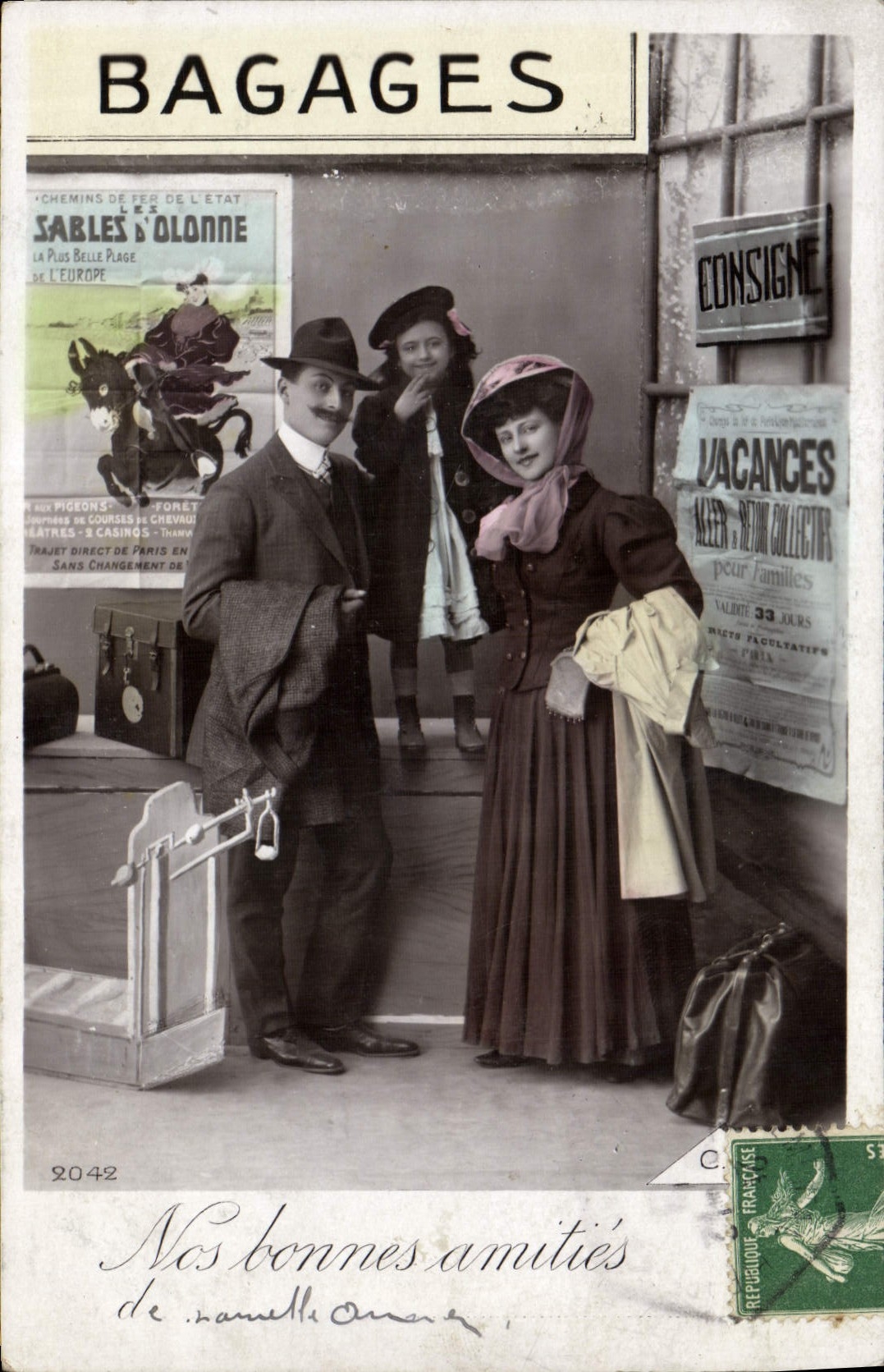 CPA Train Femme Ane Mule Enfant