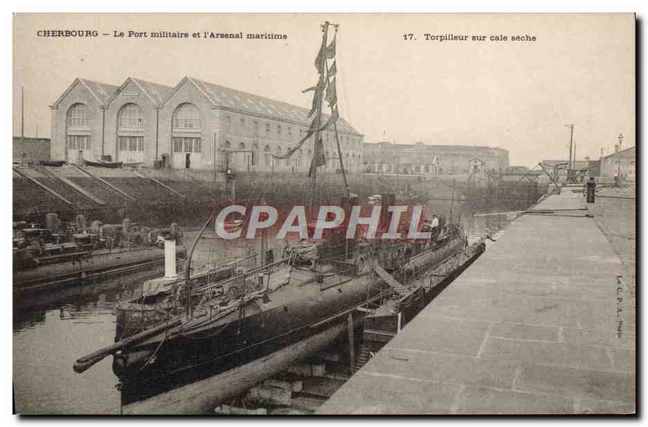 Cherbourg — Le Port militaire et l'Arsenal maritime — La C. P. A. 1907