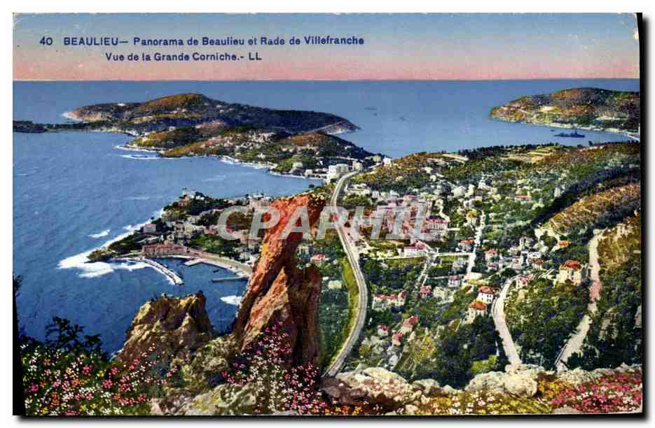 CPA Beaulieu Panorama de Beaulieu et Rade Villefranche Vue de la grande corniche 