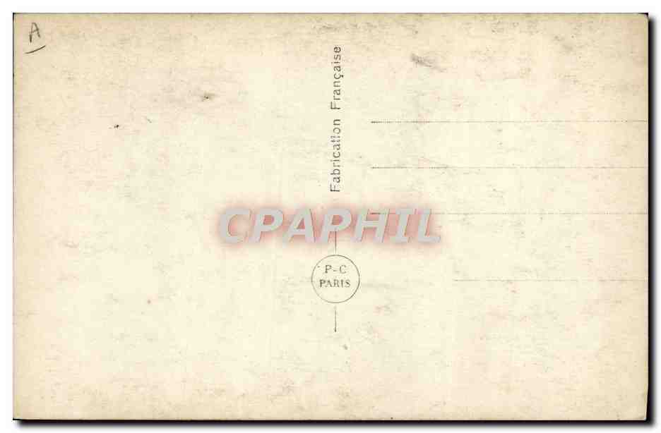 Jeune femme en tenue de bain — pose devant un meuble à tiroirs — P-C Paris n°1287 — Verso