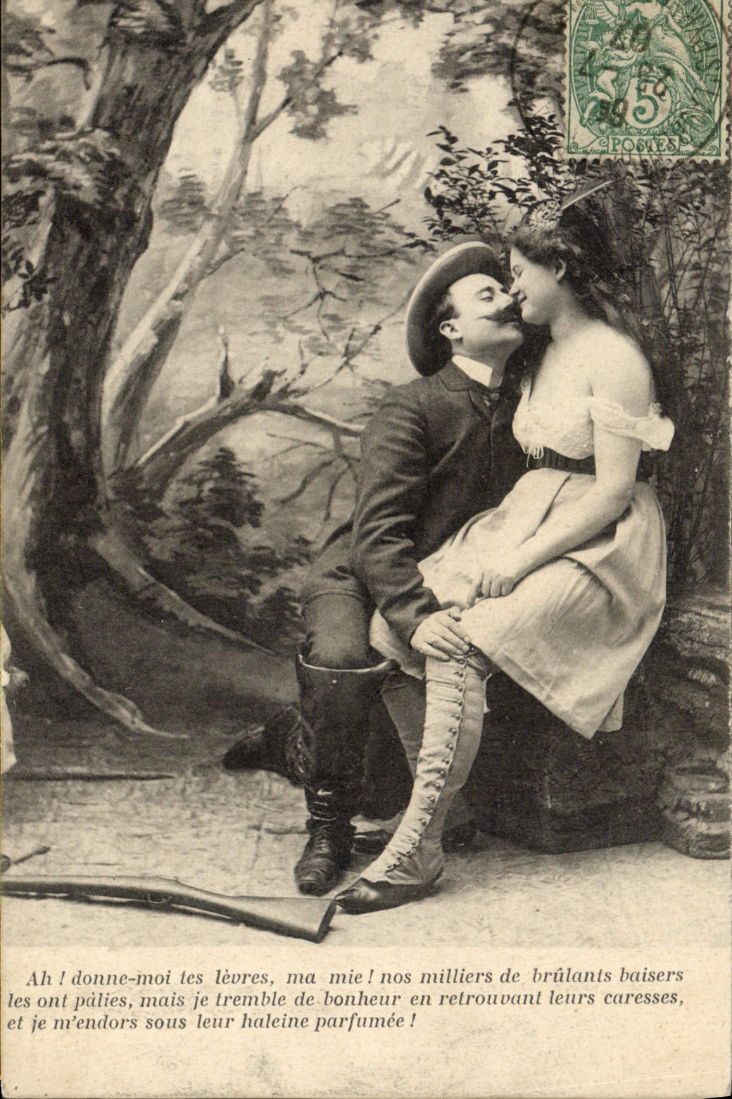 Amour dans la forêt — scène romantique — éditeur non visible