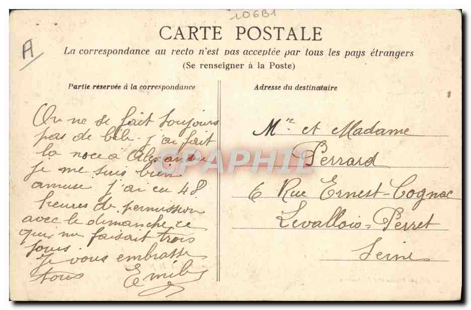 CPA Militaria Scene de caserne Flagrant delit de fricotage  — Rückseite