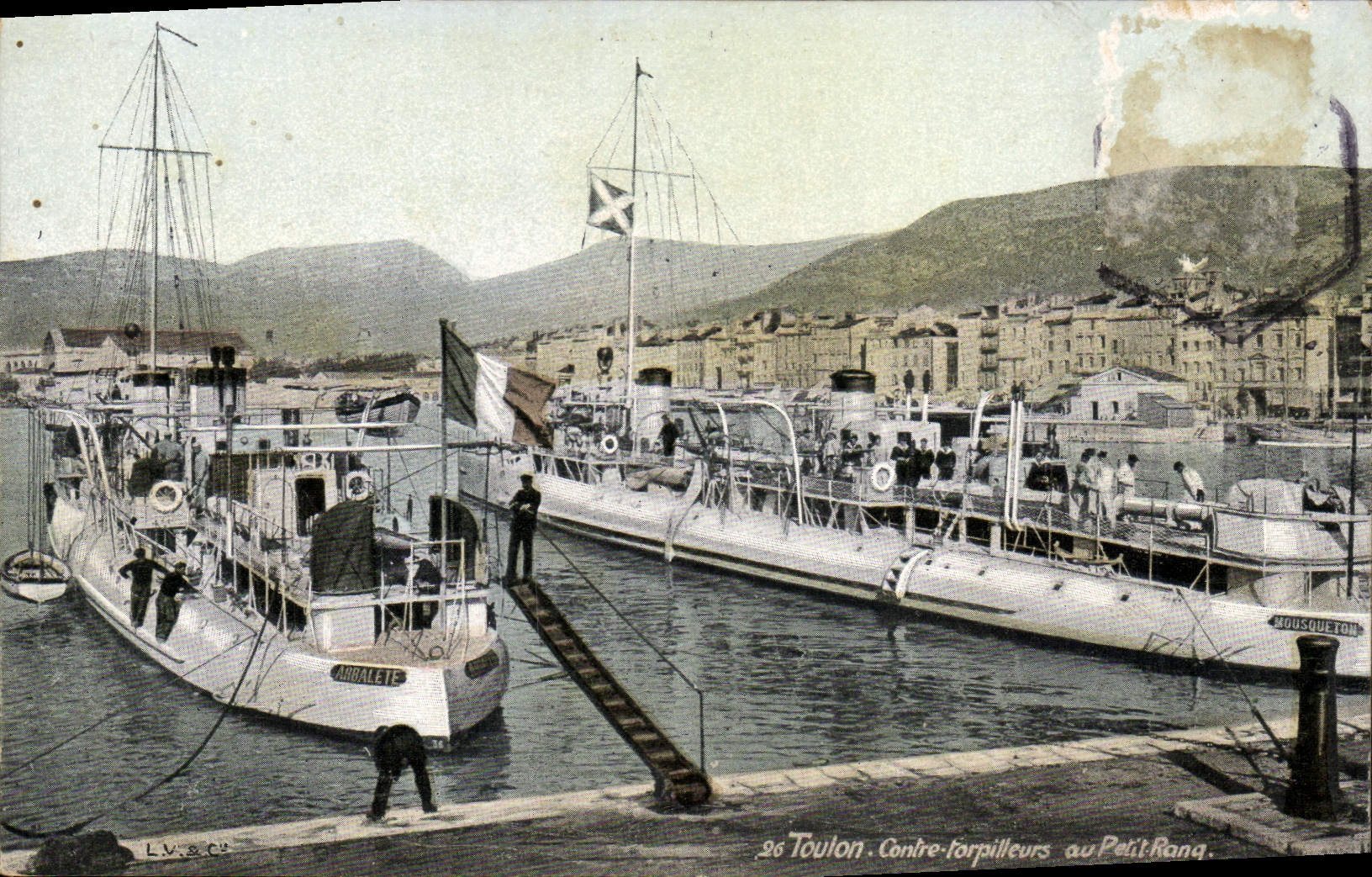 CPA Bateau Toulon Contre torpilleurs au petit rang 