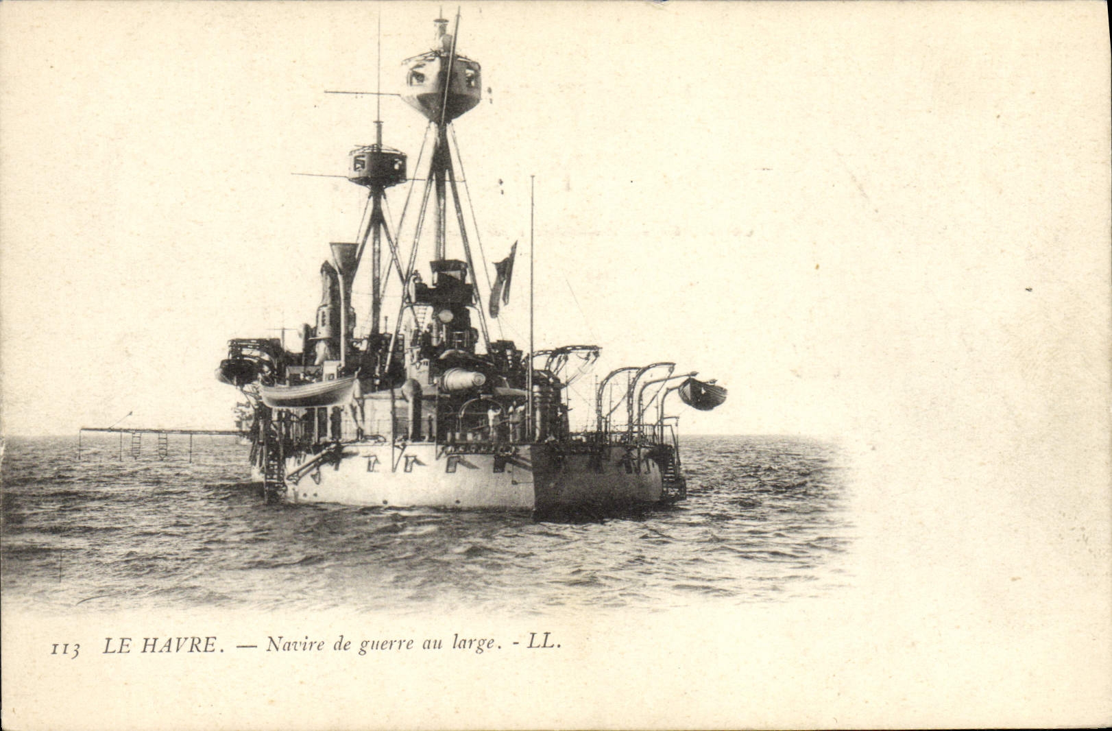 CPA Bateau Le Havre Navire de gurre au large 