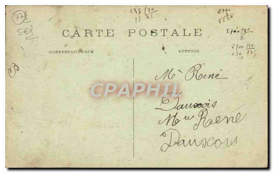 La Ferté-sous-Jouarre (S.-et M.) — La Place de l'Hôtel de Ville, vue à vol d'oiseau — Éditeur : Elijaël Pappy, tabac — Reverso
