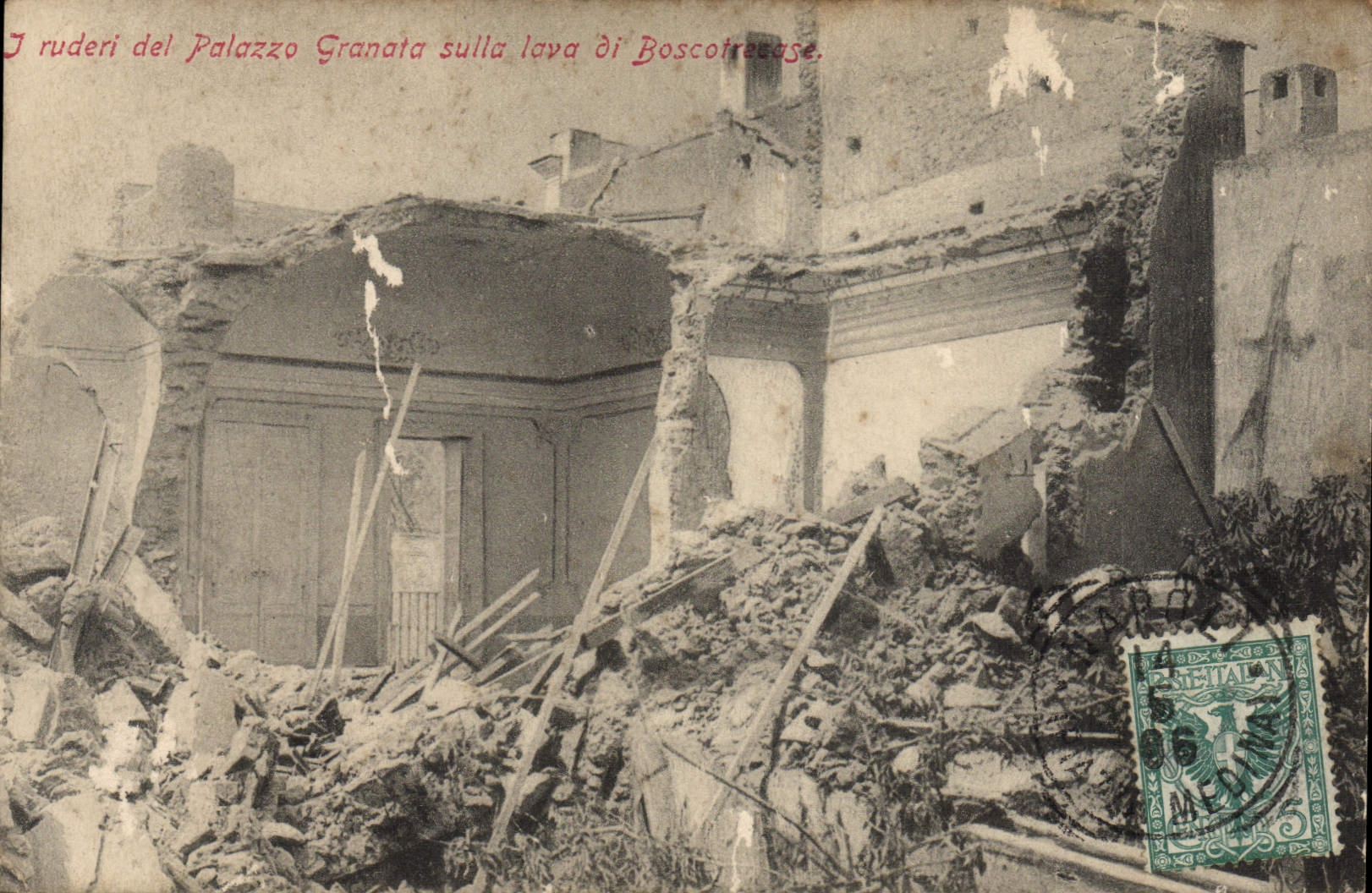 Ruines du Palazzo Granata sur la lave de Boscoreale — Édition de la Photographie Crocco & Scarfoglio de Naples