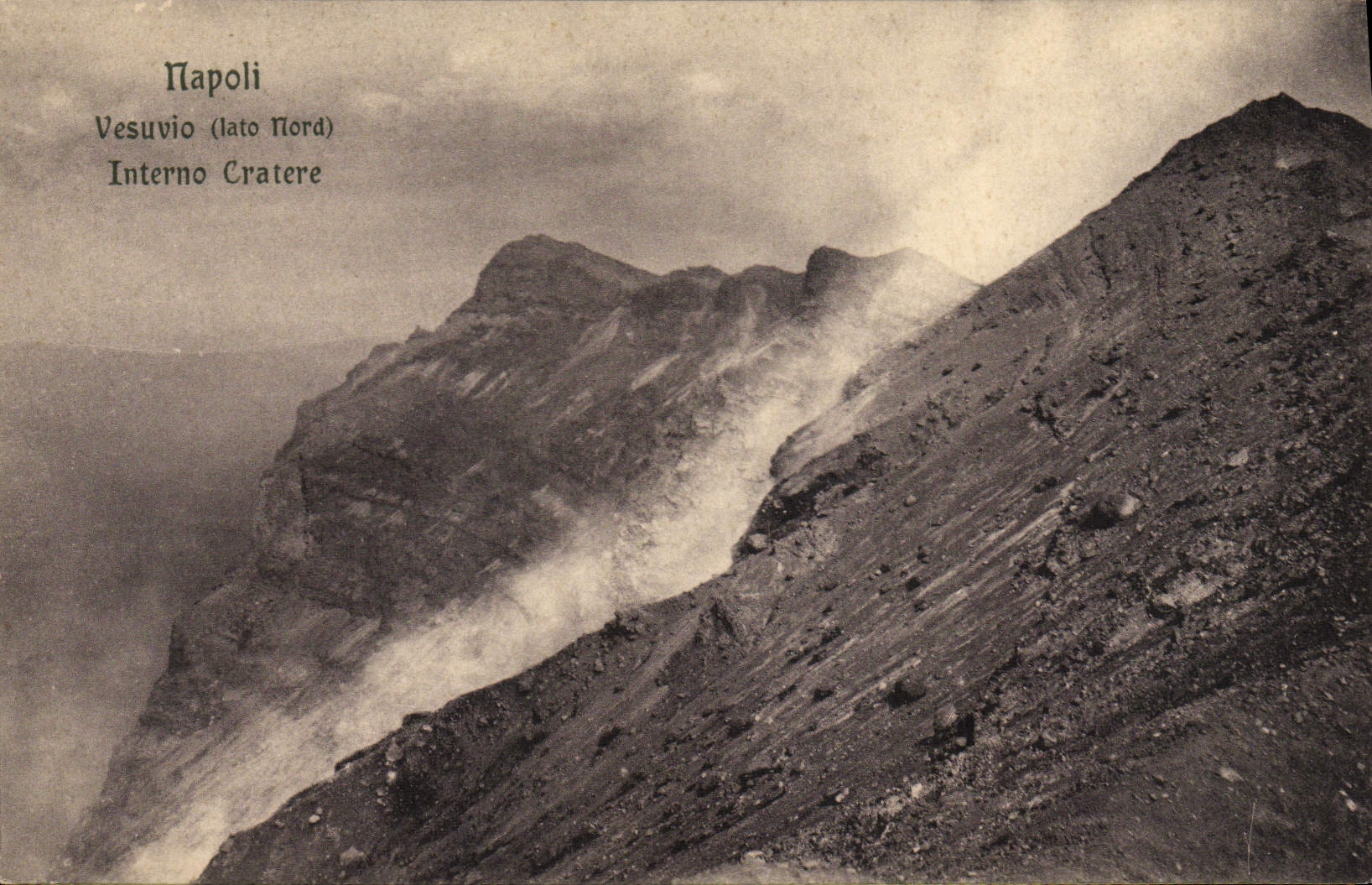 Vesuvio (lato Nord) — Interno Cratere — E. Regozino - Art. Store - Naples