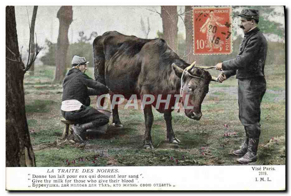 CPA Folklore La traite des noires Vache Soldat Militaria 