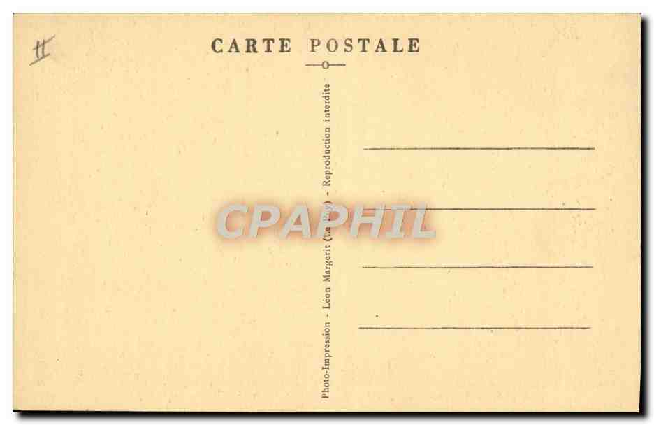 CPA Folklore La France centrale sur les Hauts plateaux Allaitement Vache  — Rückseite