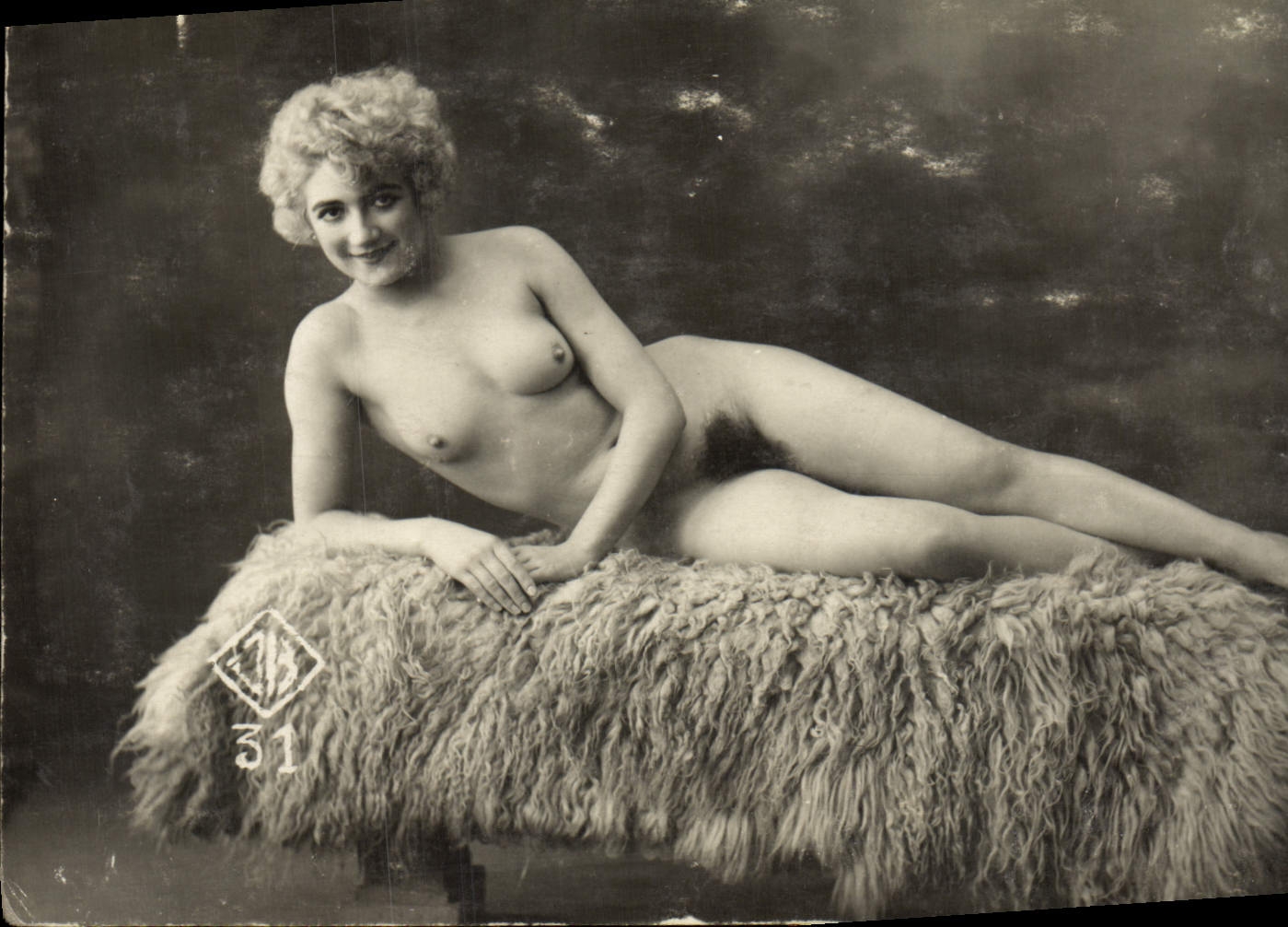 Cartolina d'epoca Donna nuda erotica