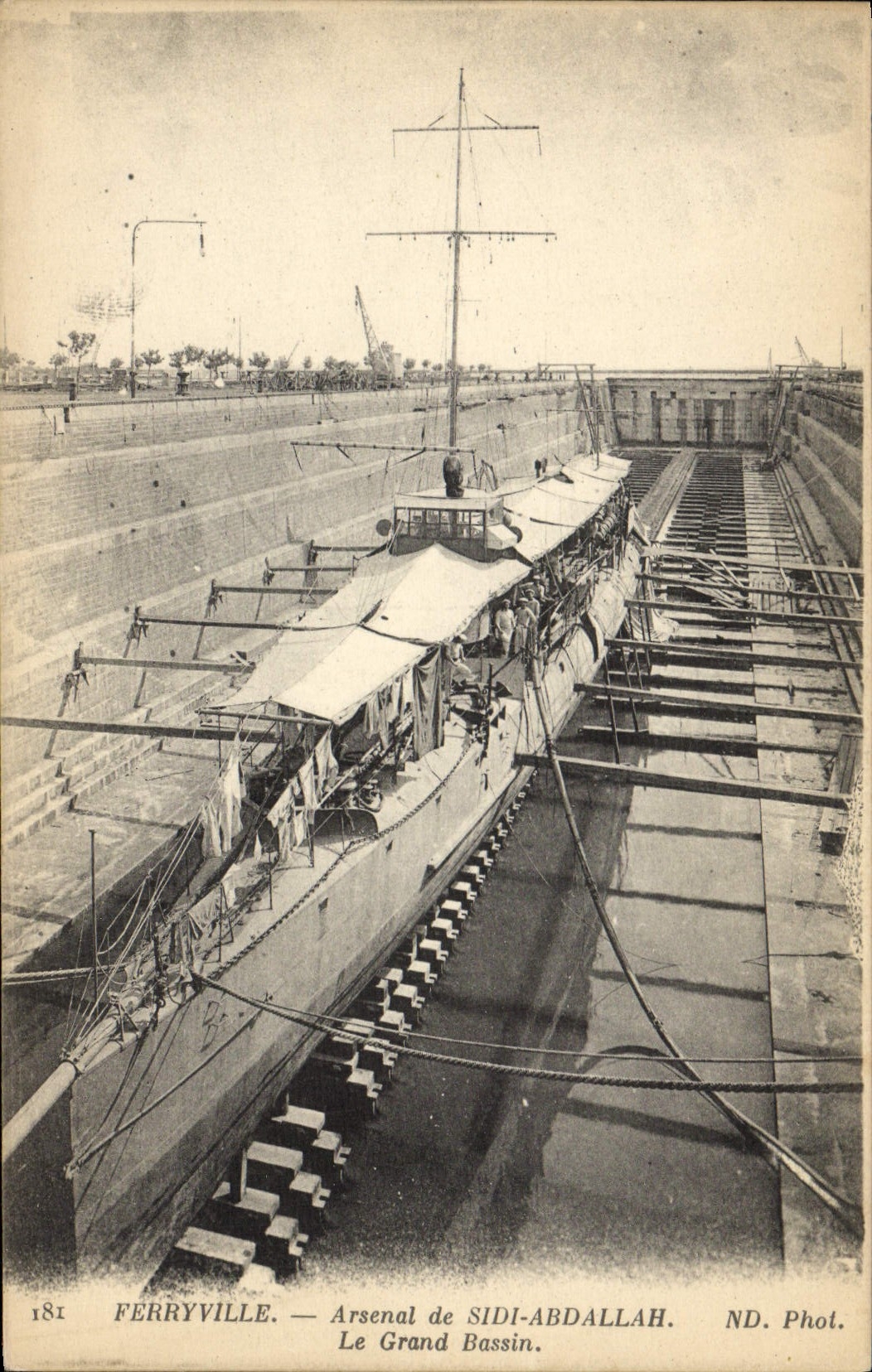 FERRYVILLE — Arsenal de SIDI-ABDALLAH. Le Grand Bassin — ND. Phot.