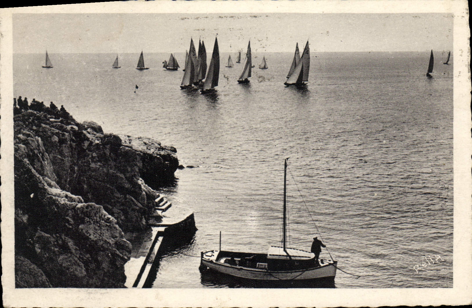 CPM Cote D'Azur Les Regates Bateaux