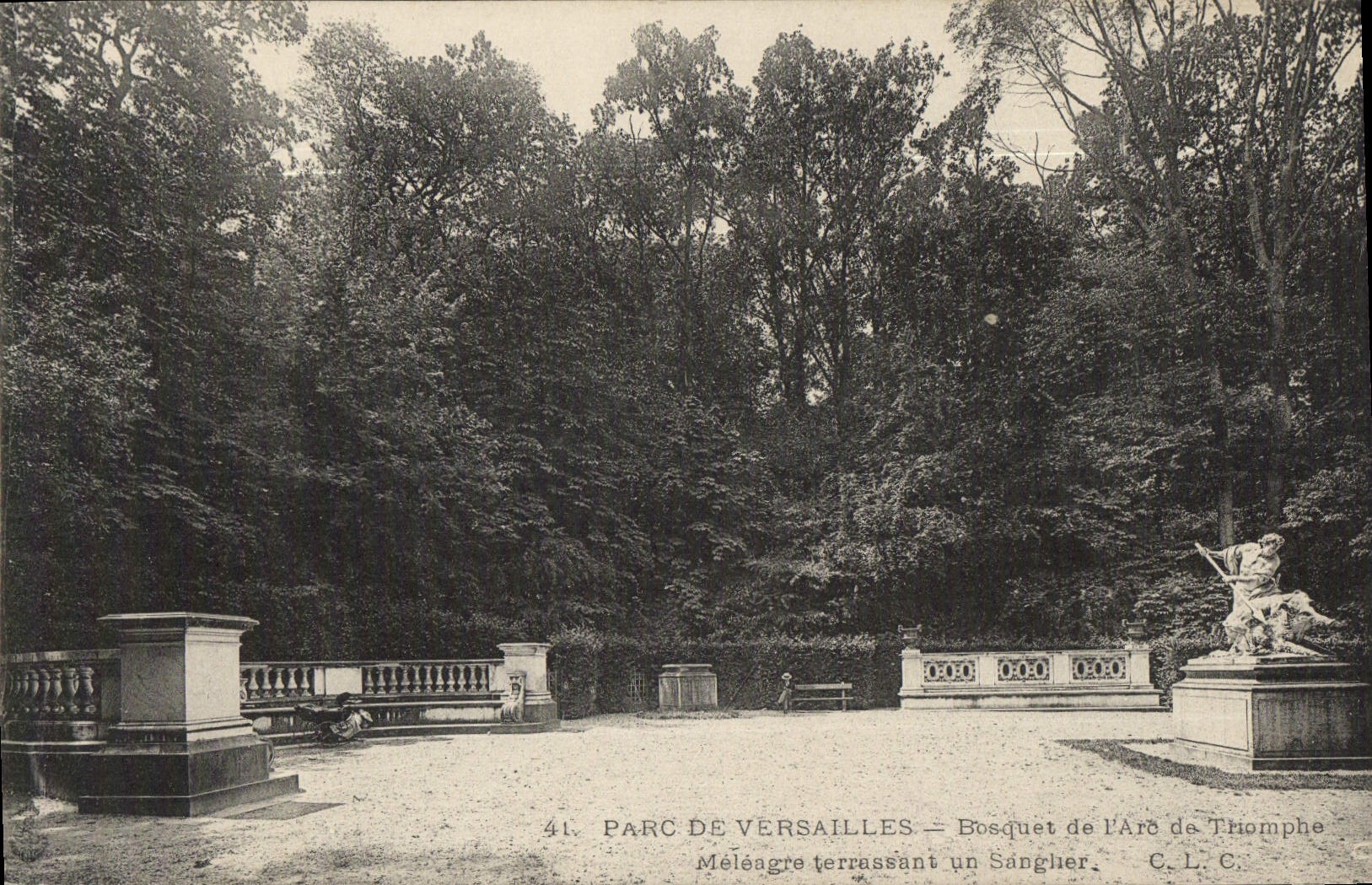 Parc de Versailles — Bosquet de l'Arc de Triomphe — Mélèagre terrassant un Sanglier. C.L.C. — n°41
