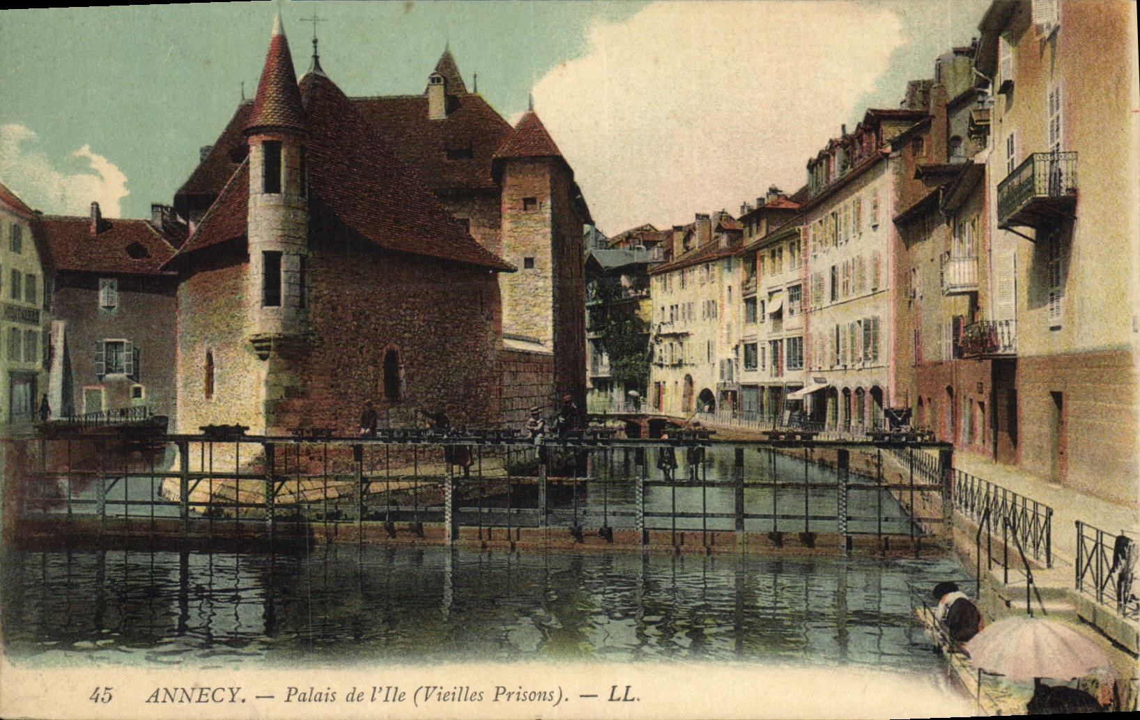 Annecy — Palais de l'Île (Vieilles Prisons) — LL.
