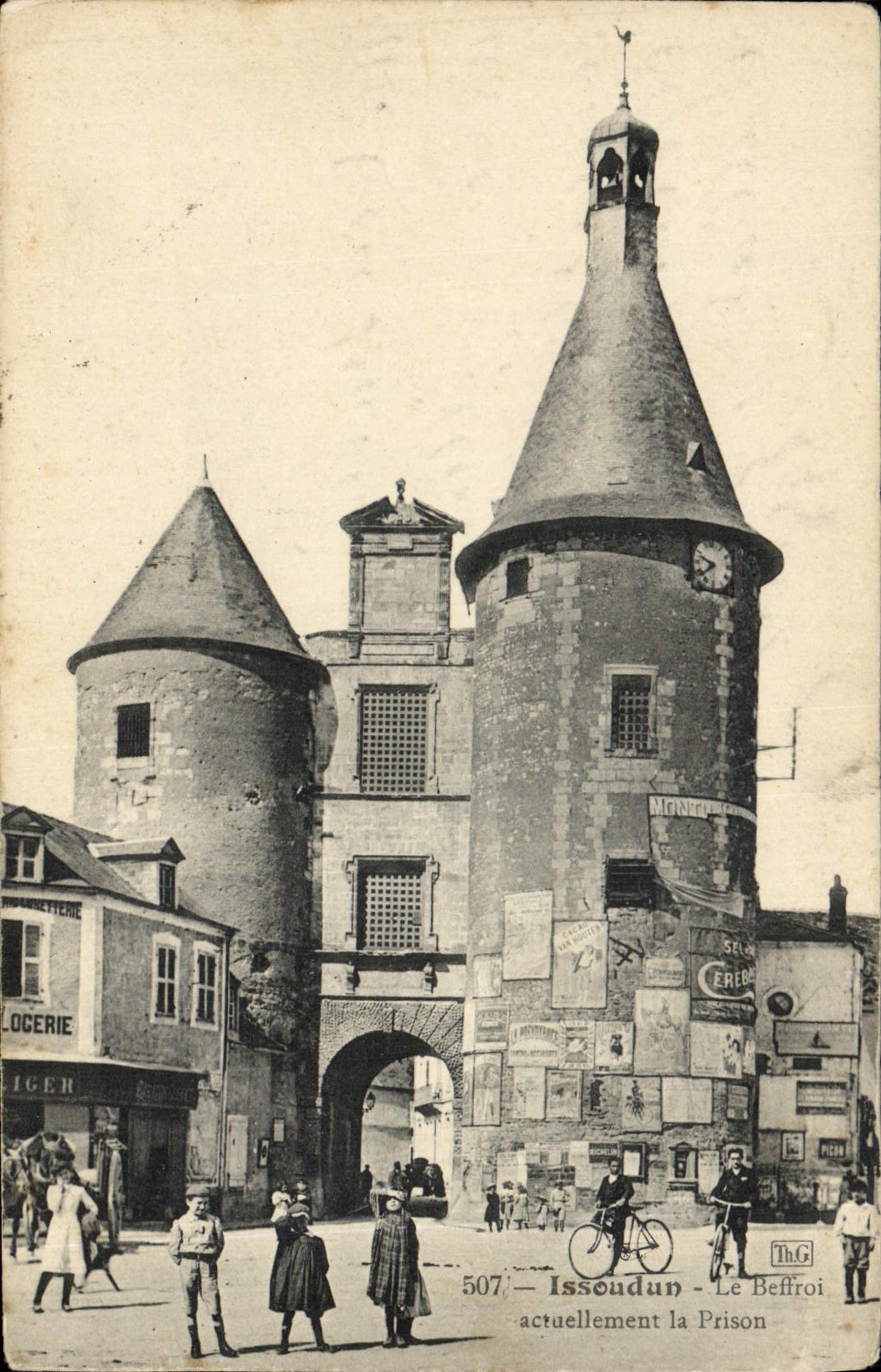 Issoudun - Le Beffroi — actuellement la Prison — Th.G, n°507