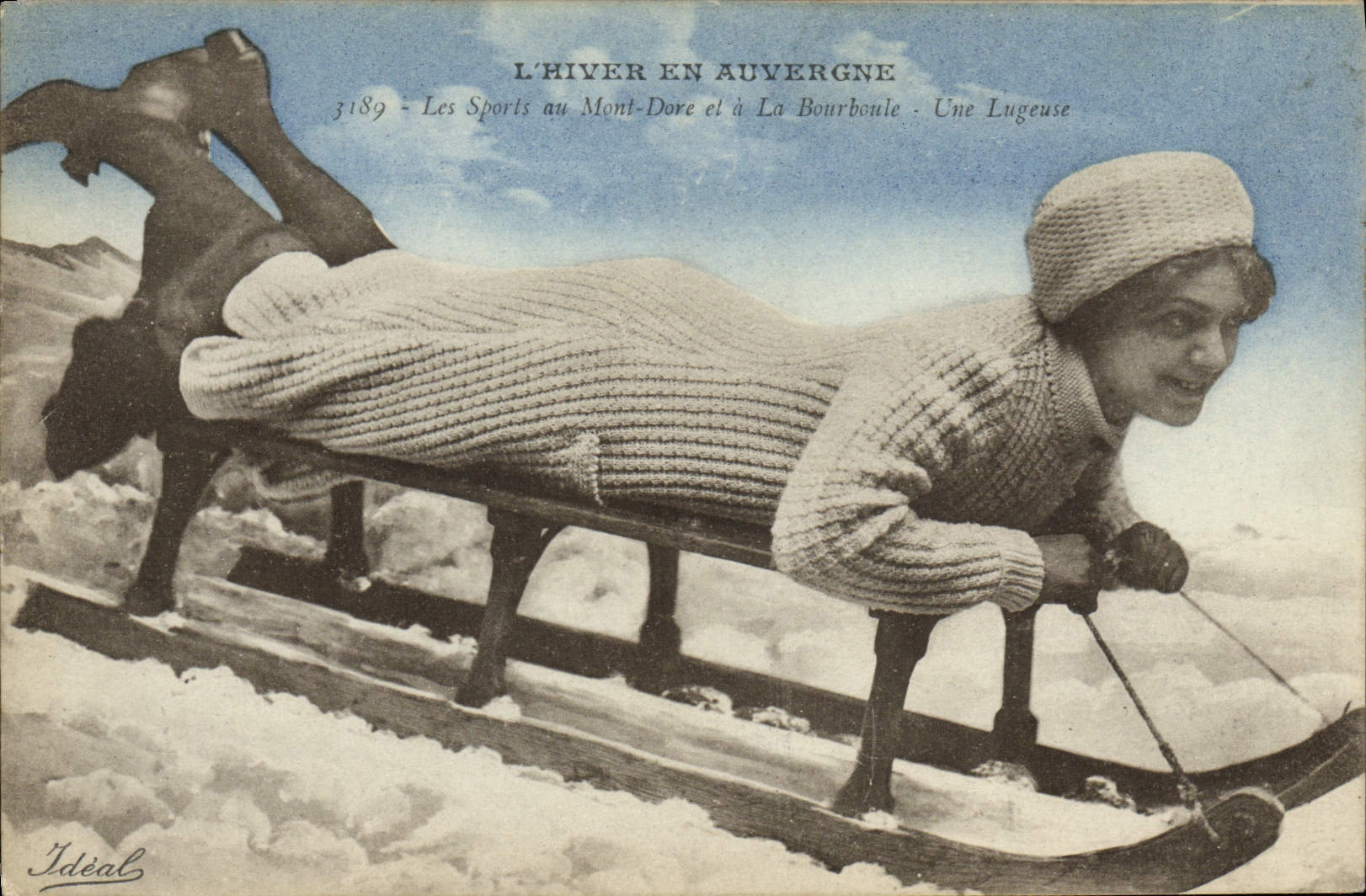 L'Hiver en Auvergne — Les Sports au Mont-Dore et à La Bourboule — Une Lugeuse — Idéal 3189