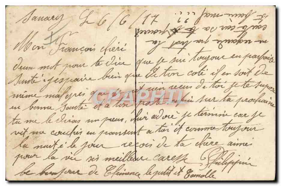 Deux femmes en étreinte — scène intime — carte postale ancienne — Back