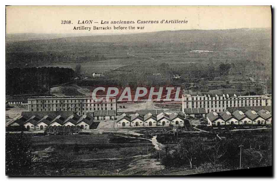 CPA Militaria Caserne Laon Les anciennes casernes d'artillerie 