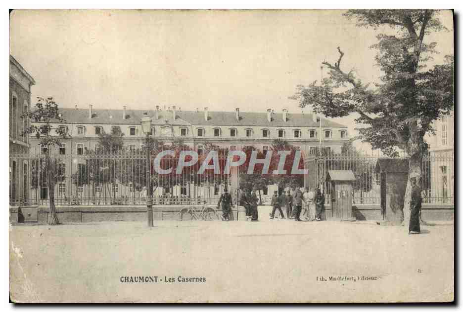 CPA Militaria Caserne Chaumont Les casernes