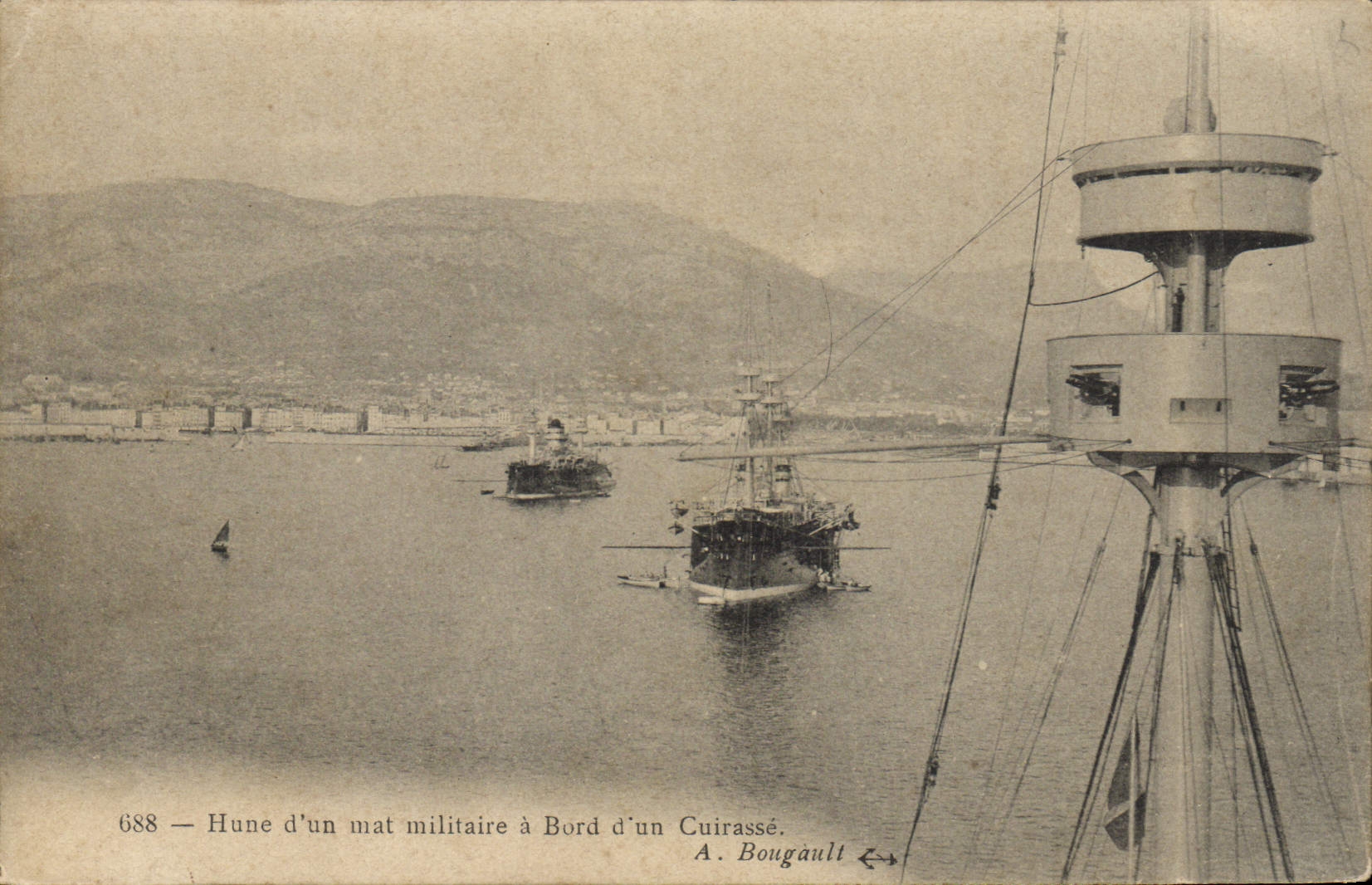 CPA Bateau de guerre Hune d'un mat militaire a bord d'un cuirasse 