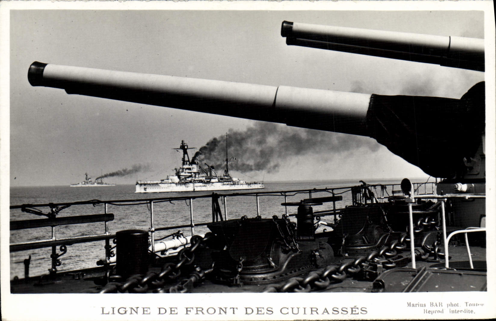 Ligne de Front des Cuirassés — Marius BAR phot. Tour-e interdite.