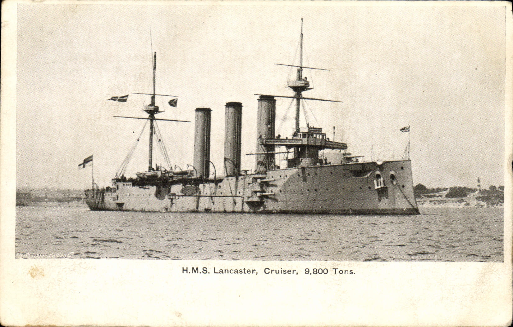 CPA Bateau de guerre HMS Lancaster Cruiser 