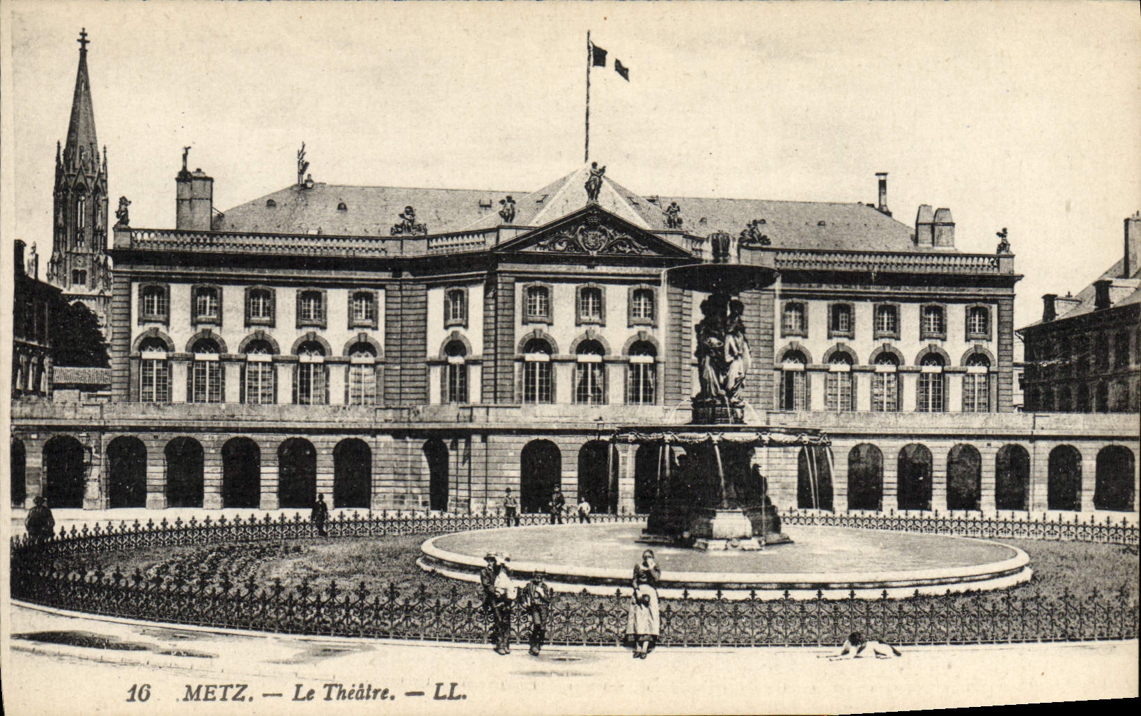 Metz — Le Théâtre — LL. — n°16