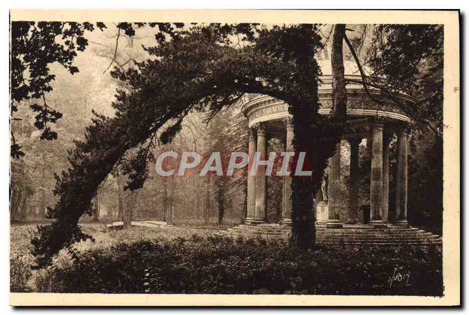 Petit Trianon - Le Temple de l'Amour — Les Splendeurs et Charnes de Versailles — Éditions d'Art VVON, Paris