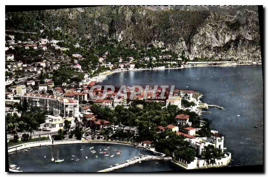 CPM Beaulieu sur Mer Vue generale Le port de la Formica et la villa grecque