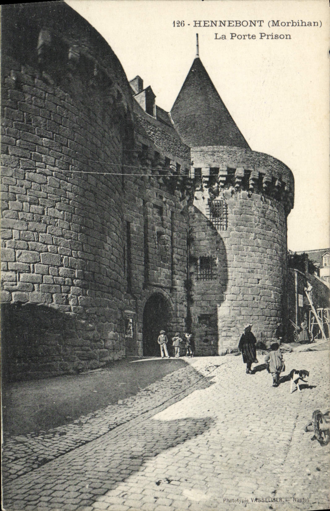 Hennebont (Morbihan) — La Porte Prison — Phototypie Vasseller, Nantes